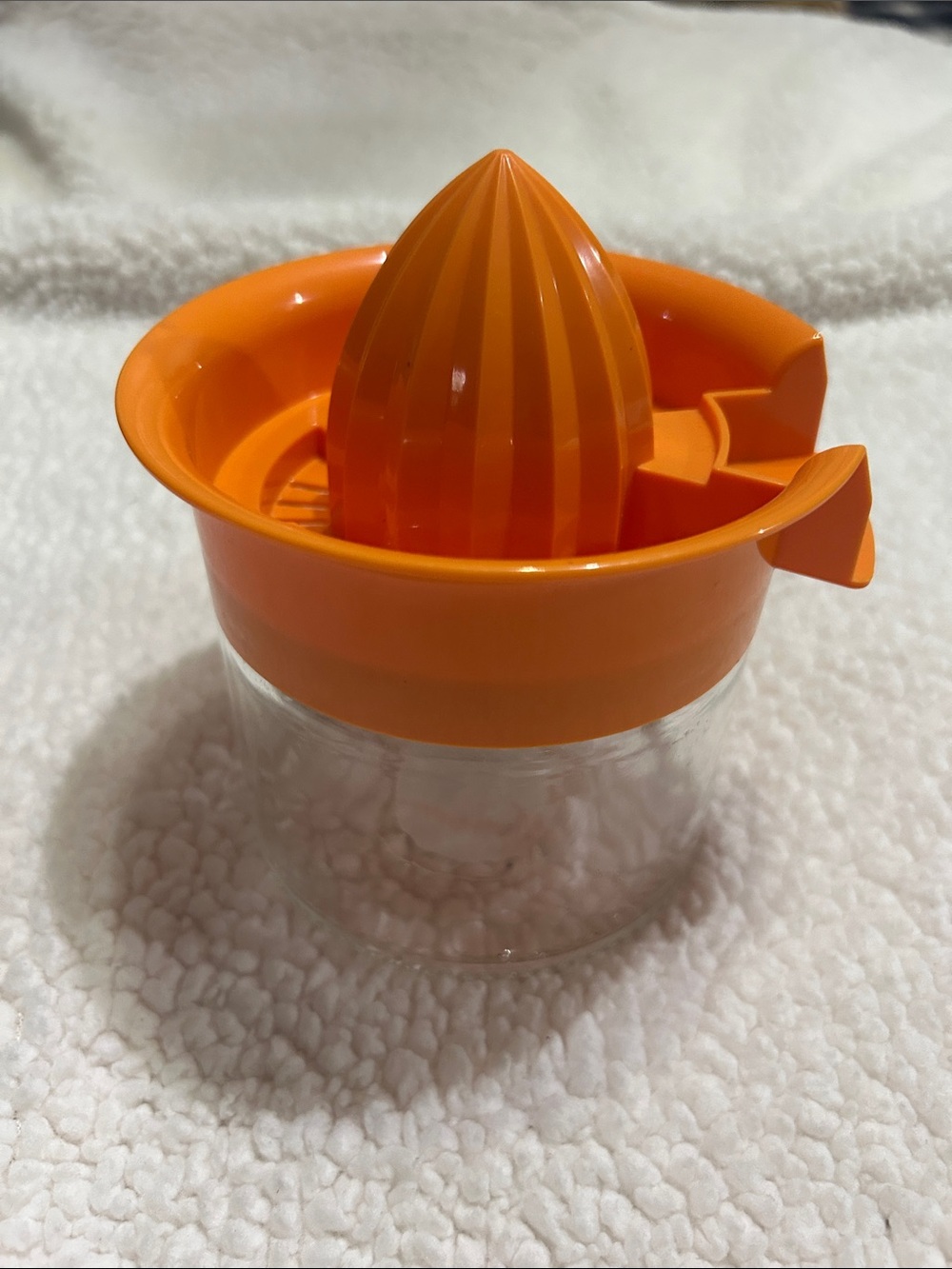 Mainstays Orange Manual Citrus Juicer